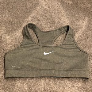 Nike Pro Sports Bra - Medium